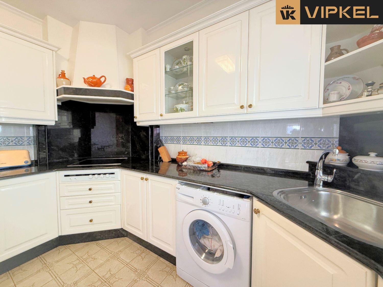 Flat for Sale in Mugardos
