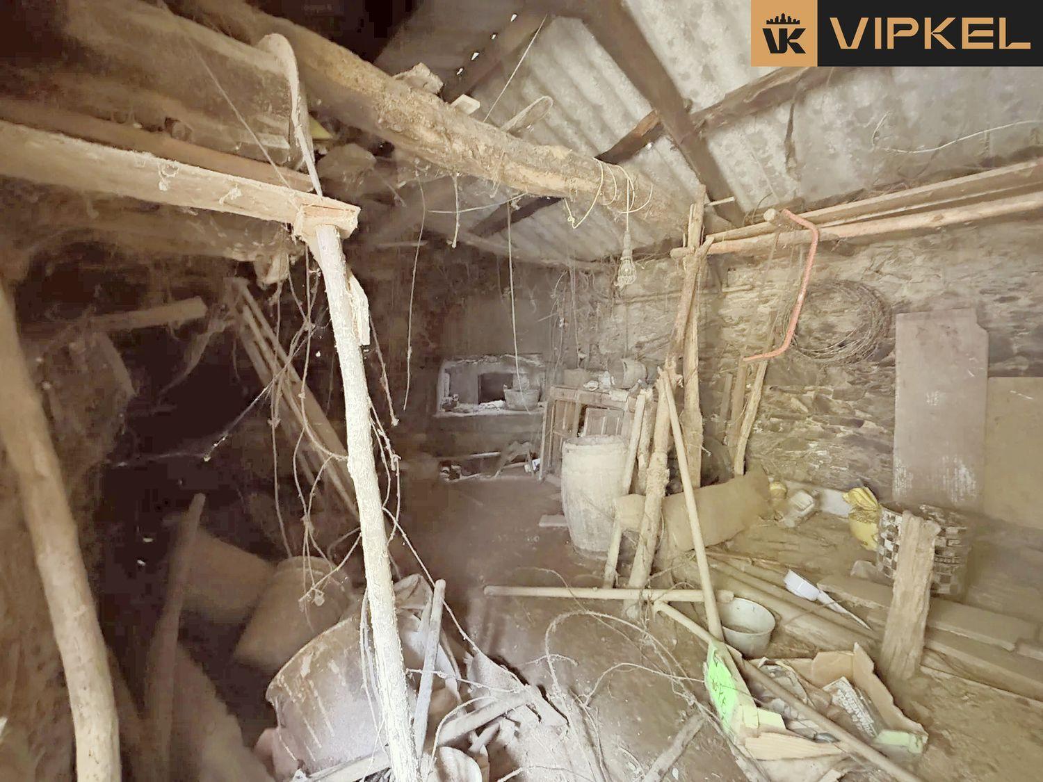 Villa for Sale in San Sadurniño