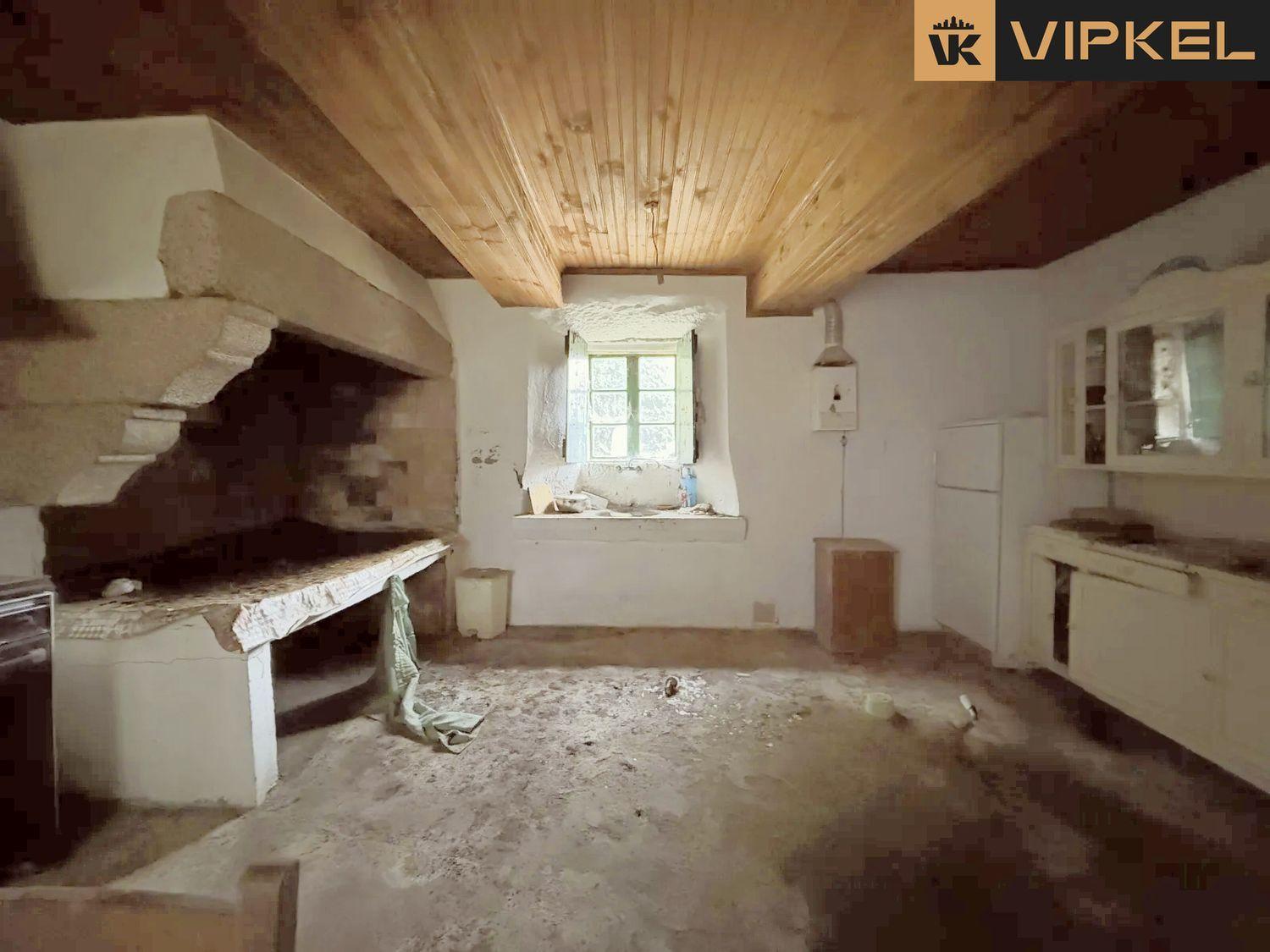 Villa for Sale in San Sadurniño