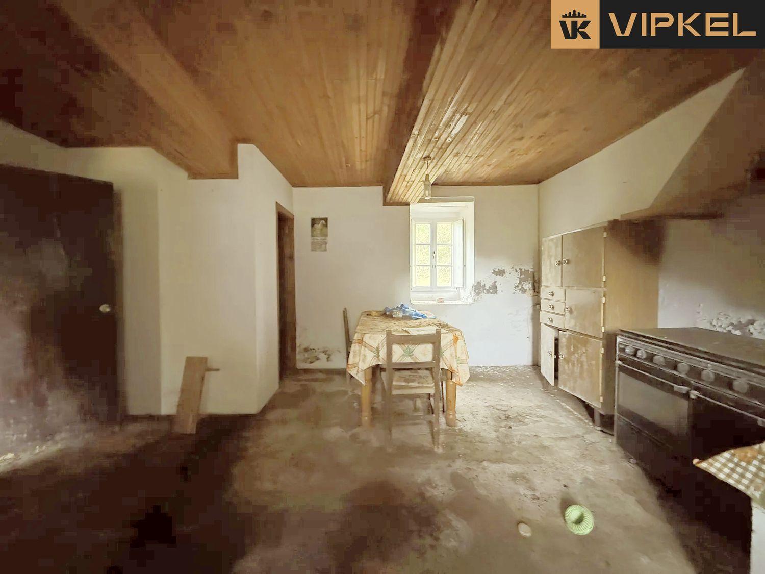 Villa for Sale in San Sadurniño