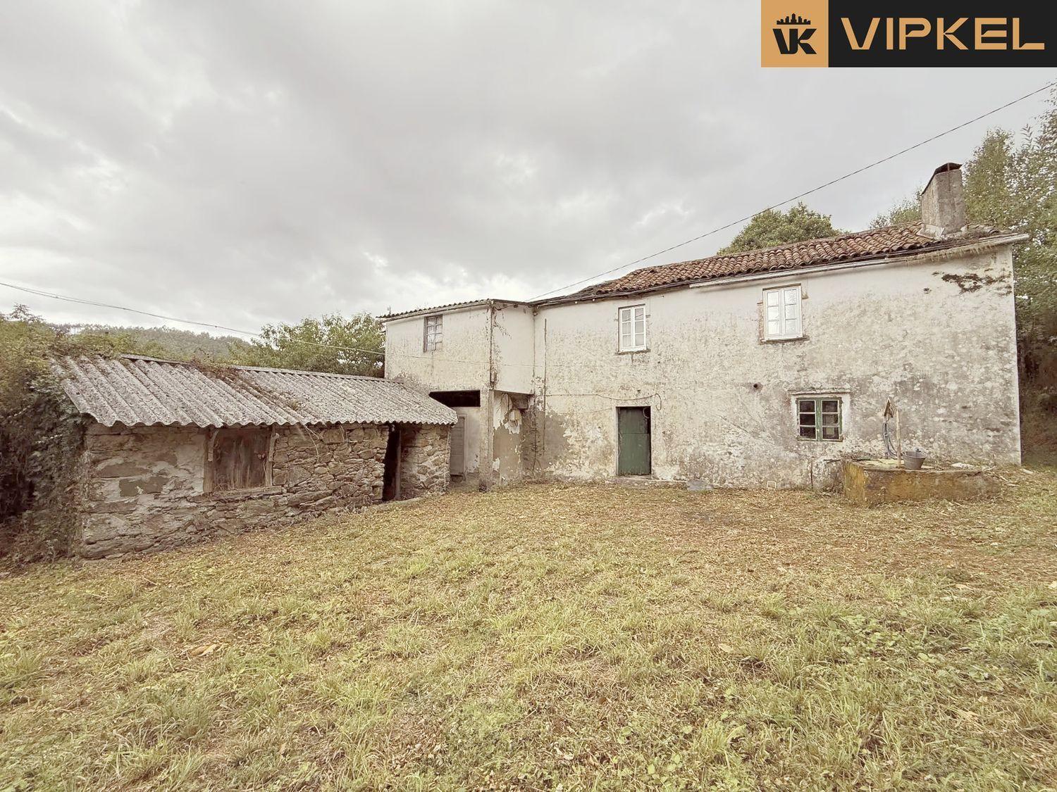 Villa for Sale in San Sadurniño
