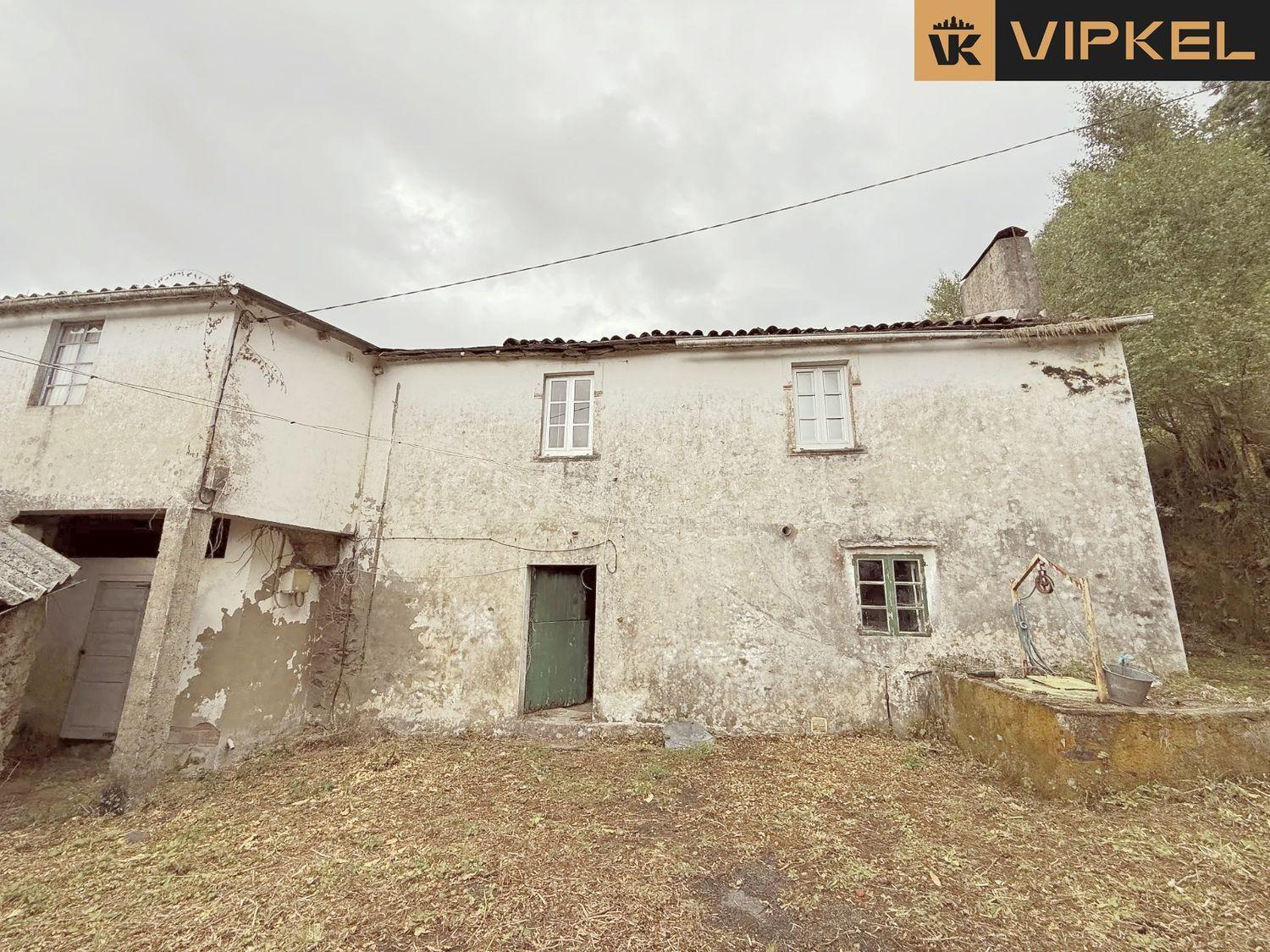 Villa for Sale in San Sadurniño