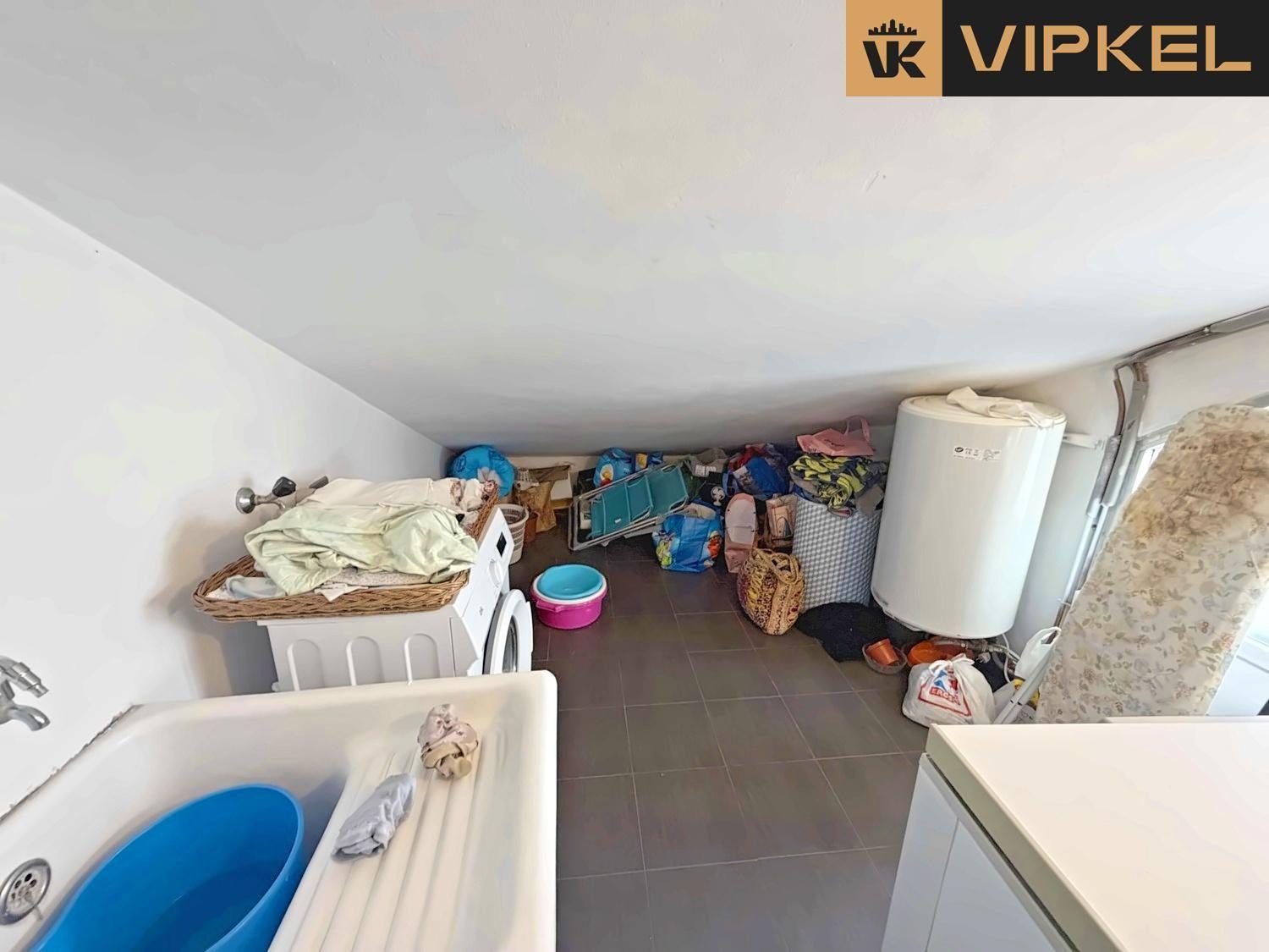 Penthouse for Sale in Lugo