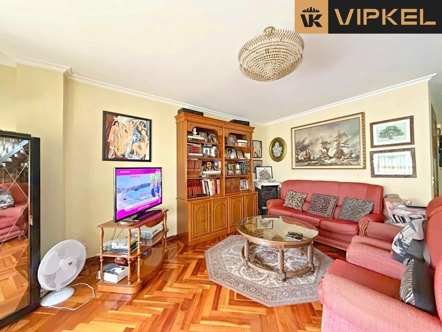 Penthouse for Sale in Lugo