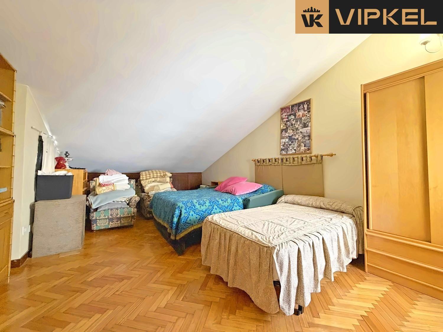 Penthouse for Sale in Lugo