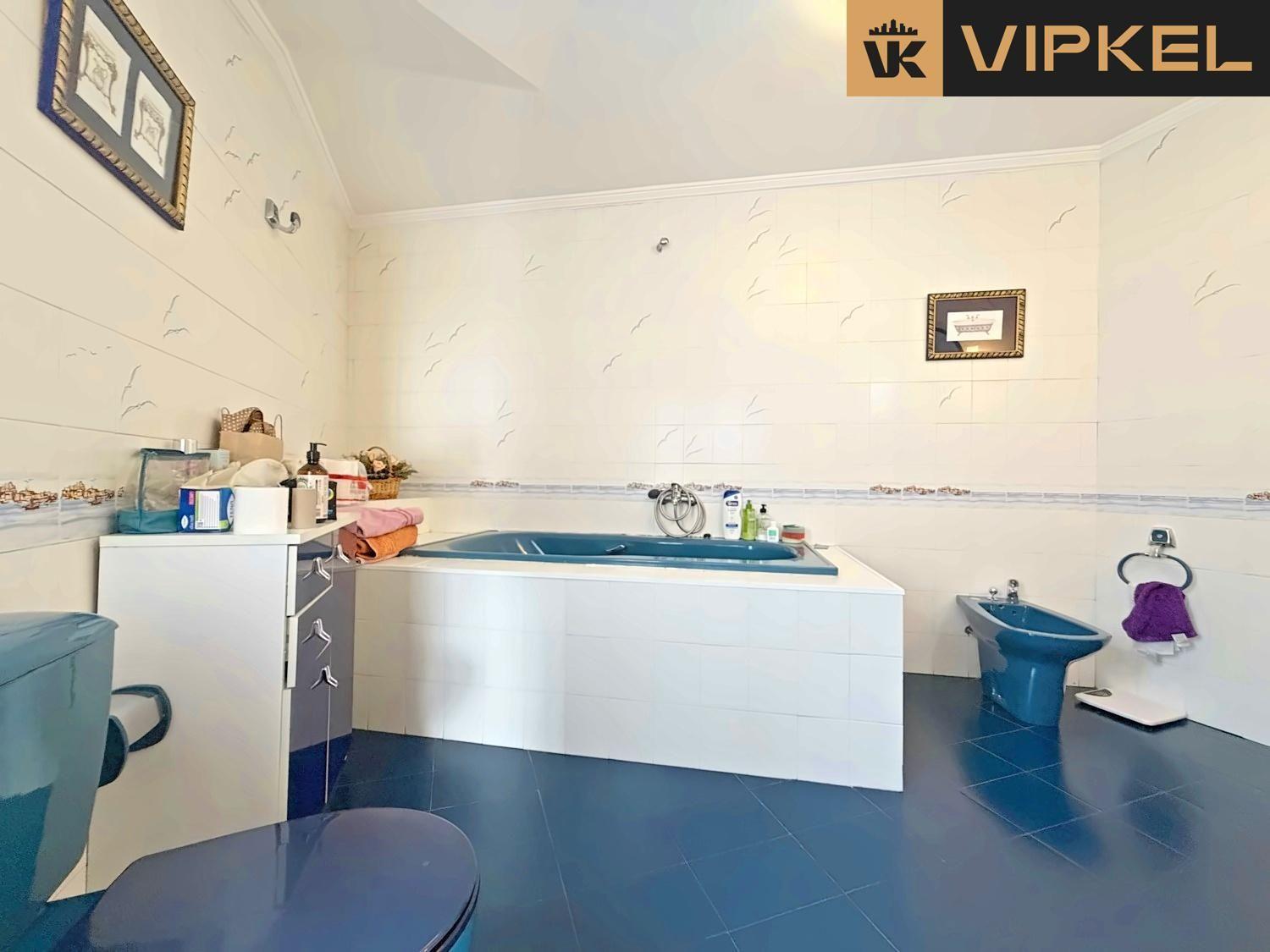 Penthouse for Sale in Lugo