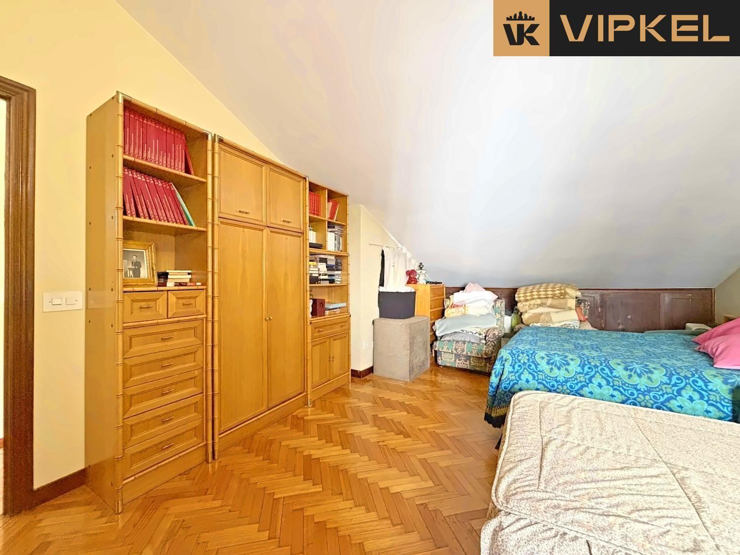 Penthouse for Sale in Lugo