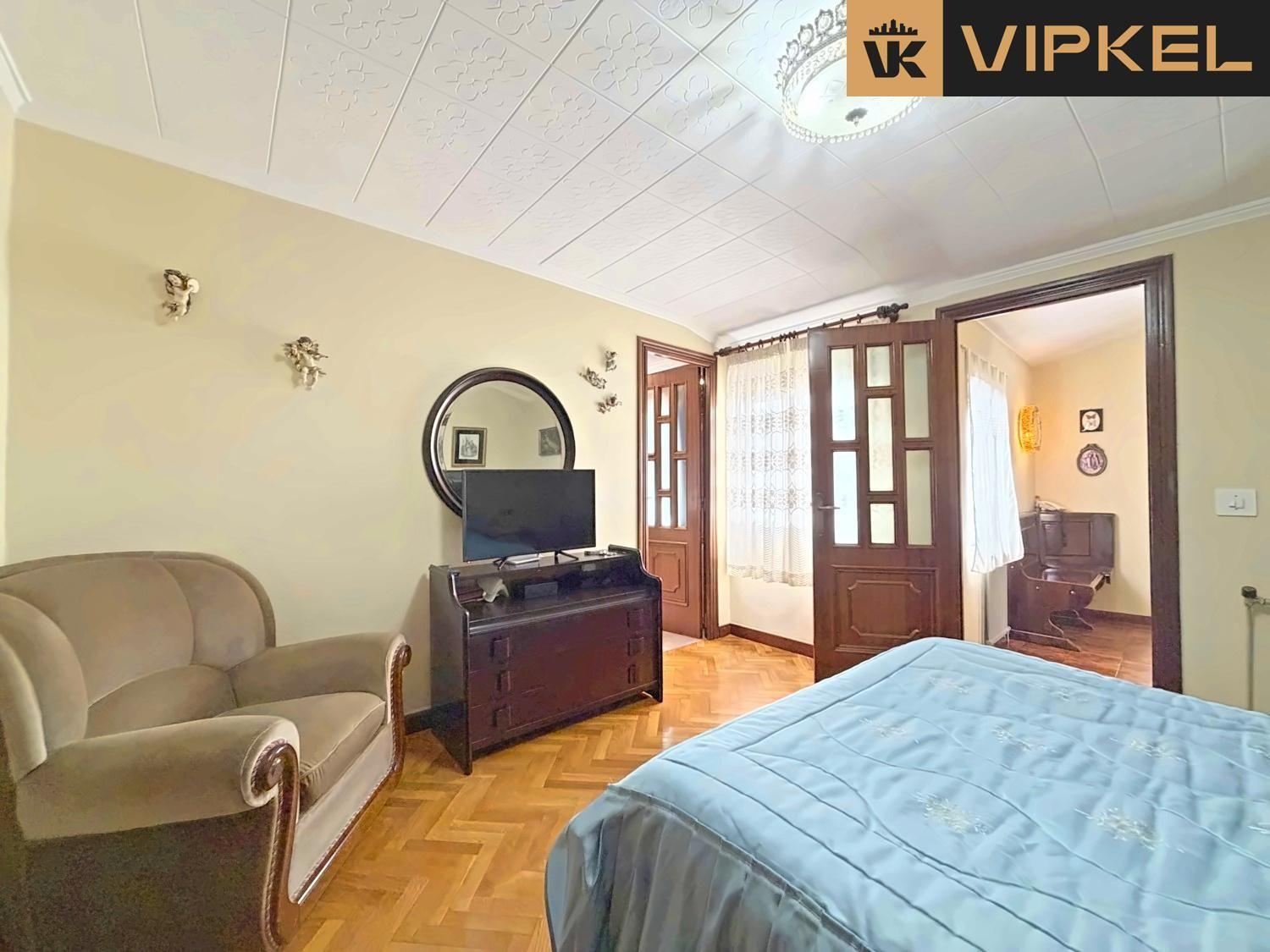 Penthouse for Sale in Lugo