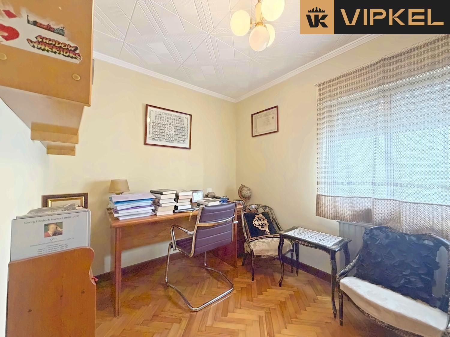 Penthouse for Sale in Lugo