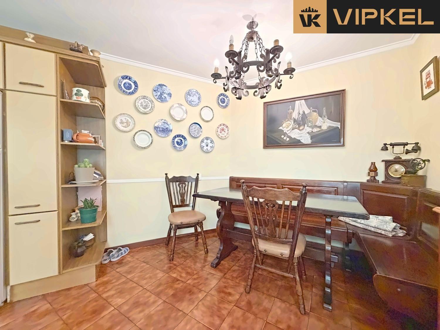 Penthouse for Sale in Lugo