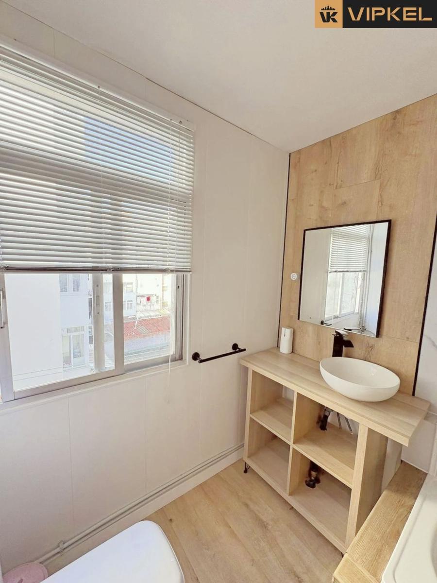 Flat for Sale in Ferrol