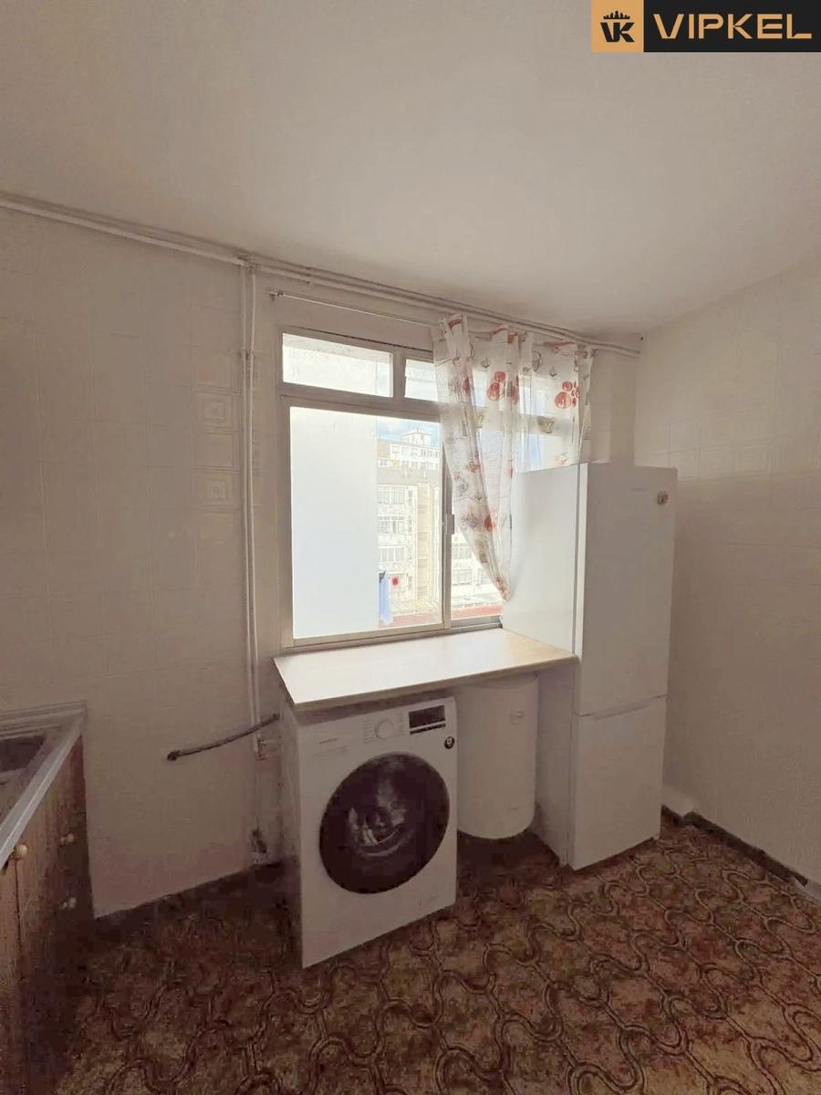 Flat for Sale in Ferrol