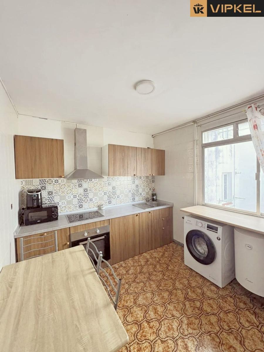 Flat for Sale in Ferrol
