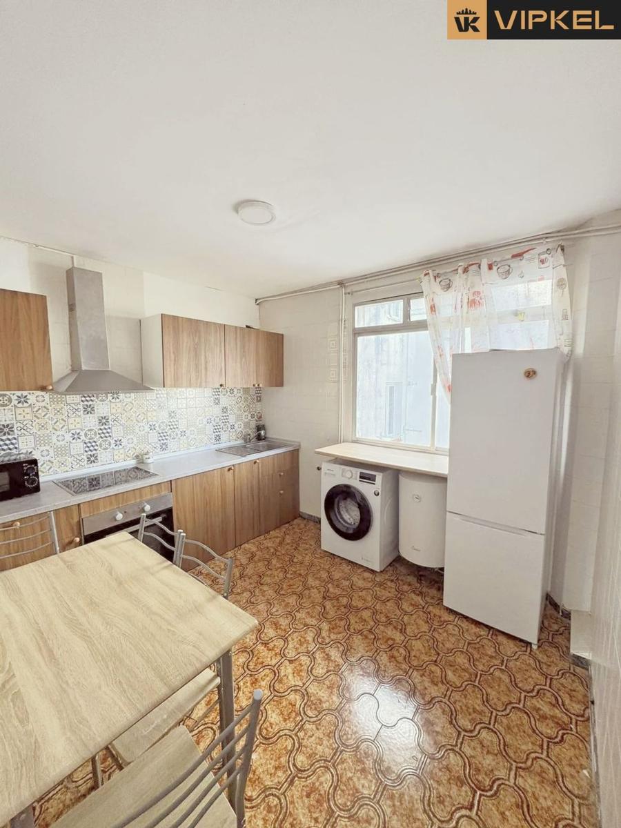 Flat for Sale in Ferrol