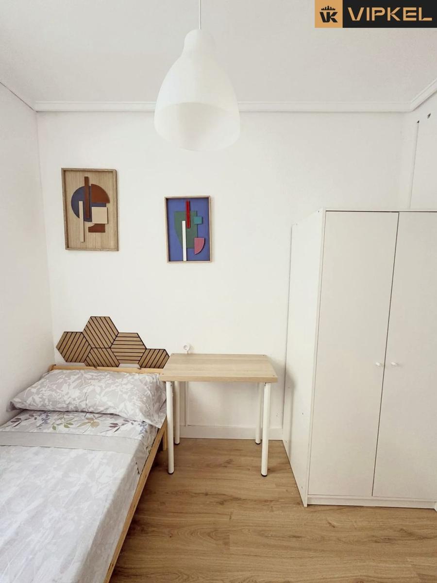 Flat for Sale in Ferrol