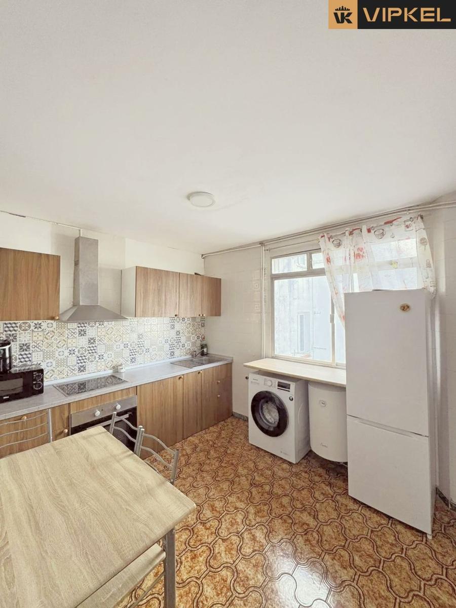 Flat for Sale in Ferrol