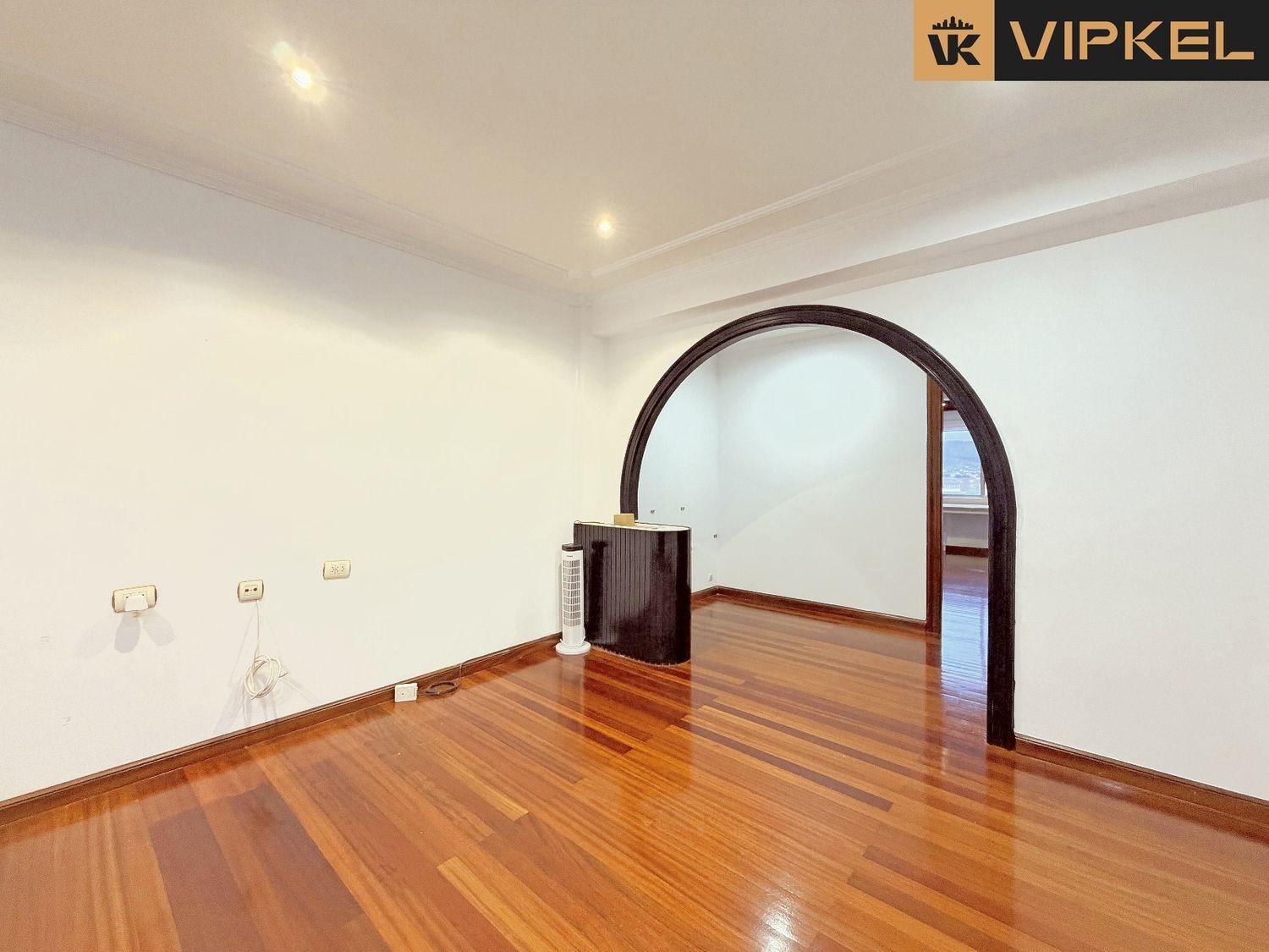 Piso en Venta en Narón
