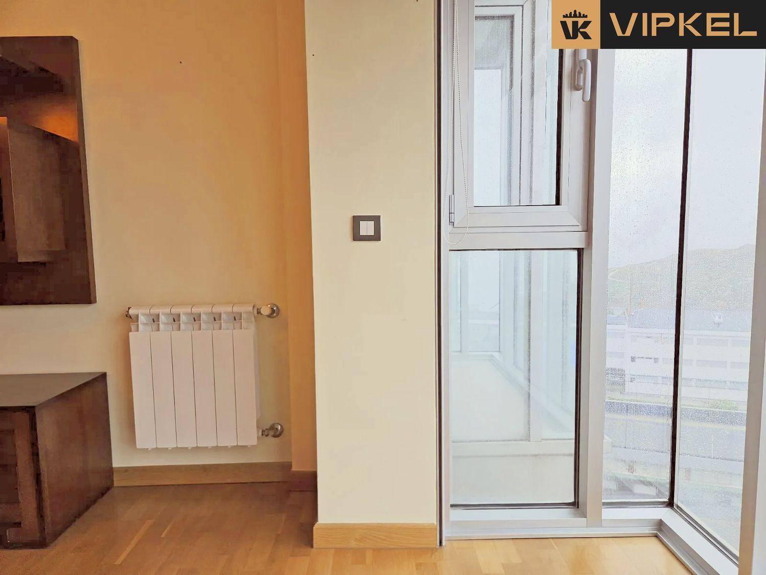 Flat for Sale in La Coruña