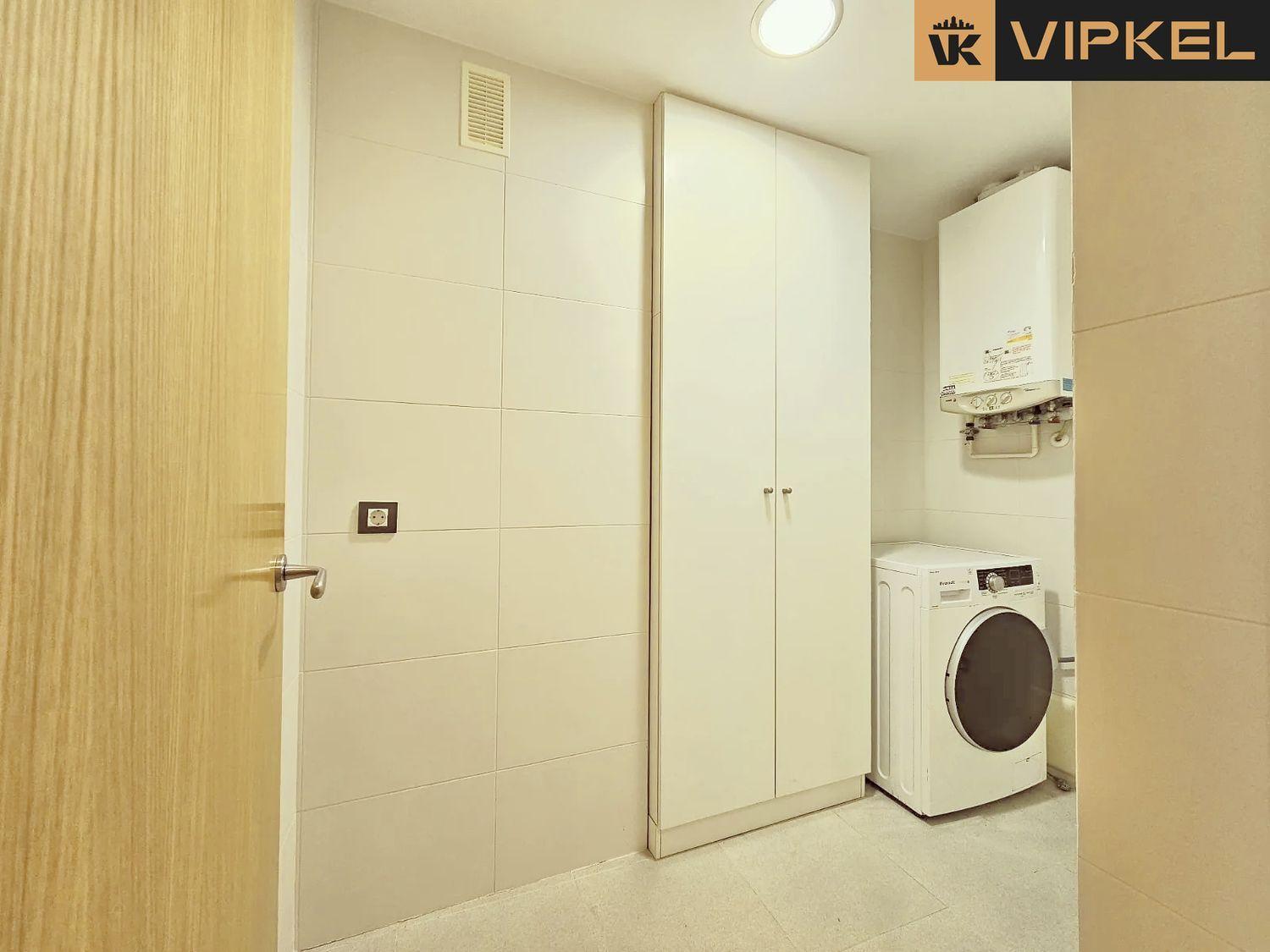 Flat for Sale in La Coruña