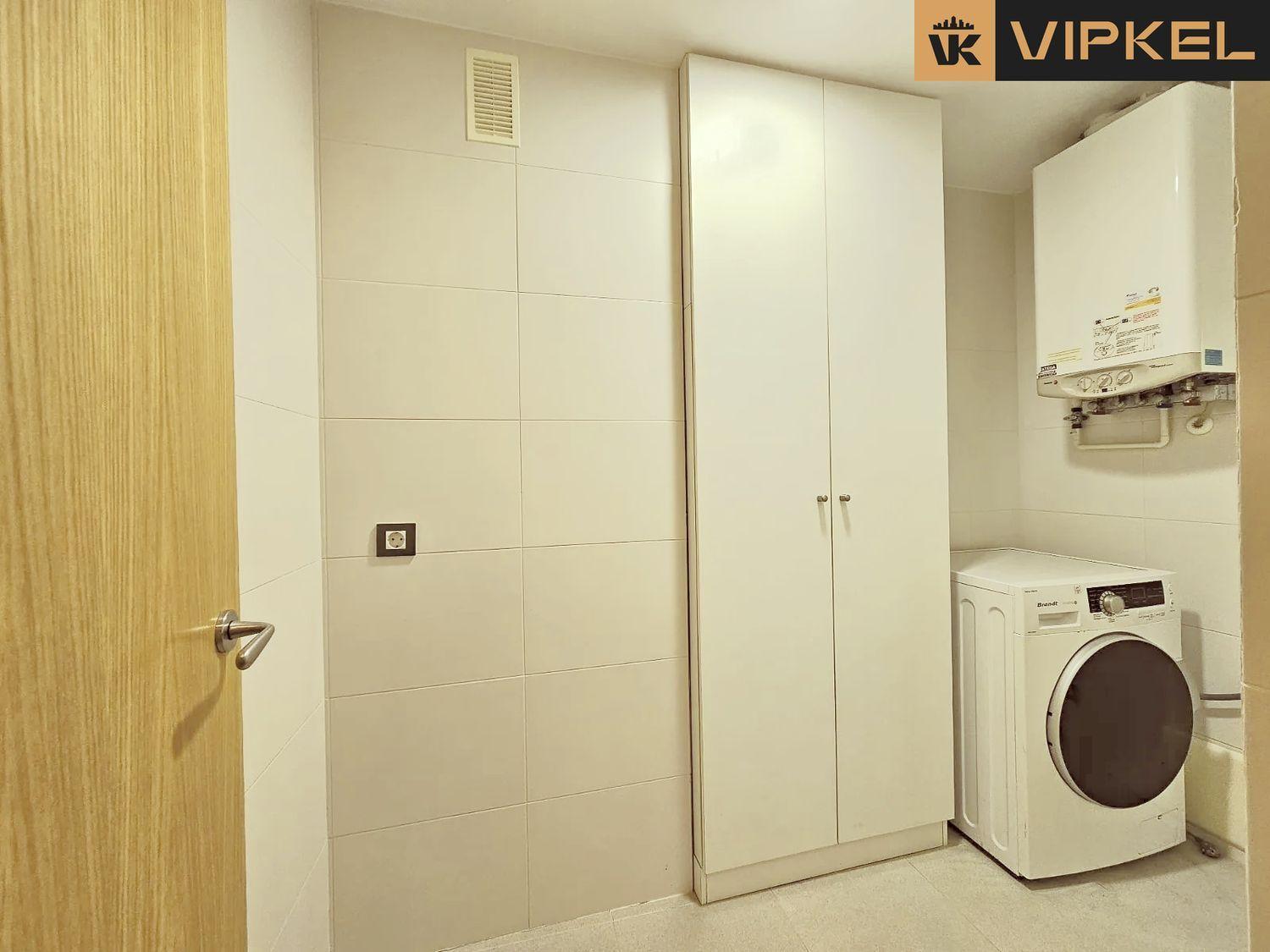Flat for Sale in La Coruña