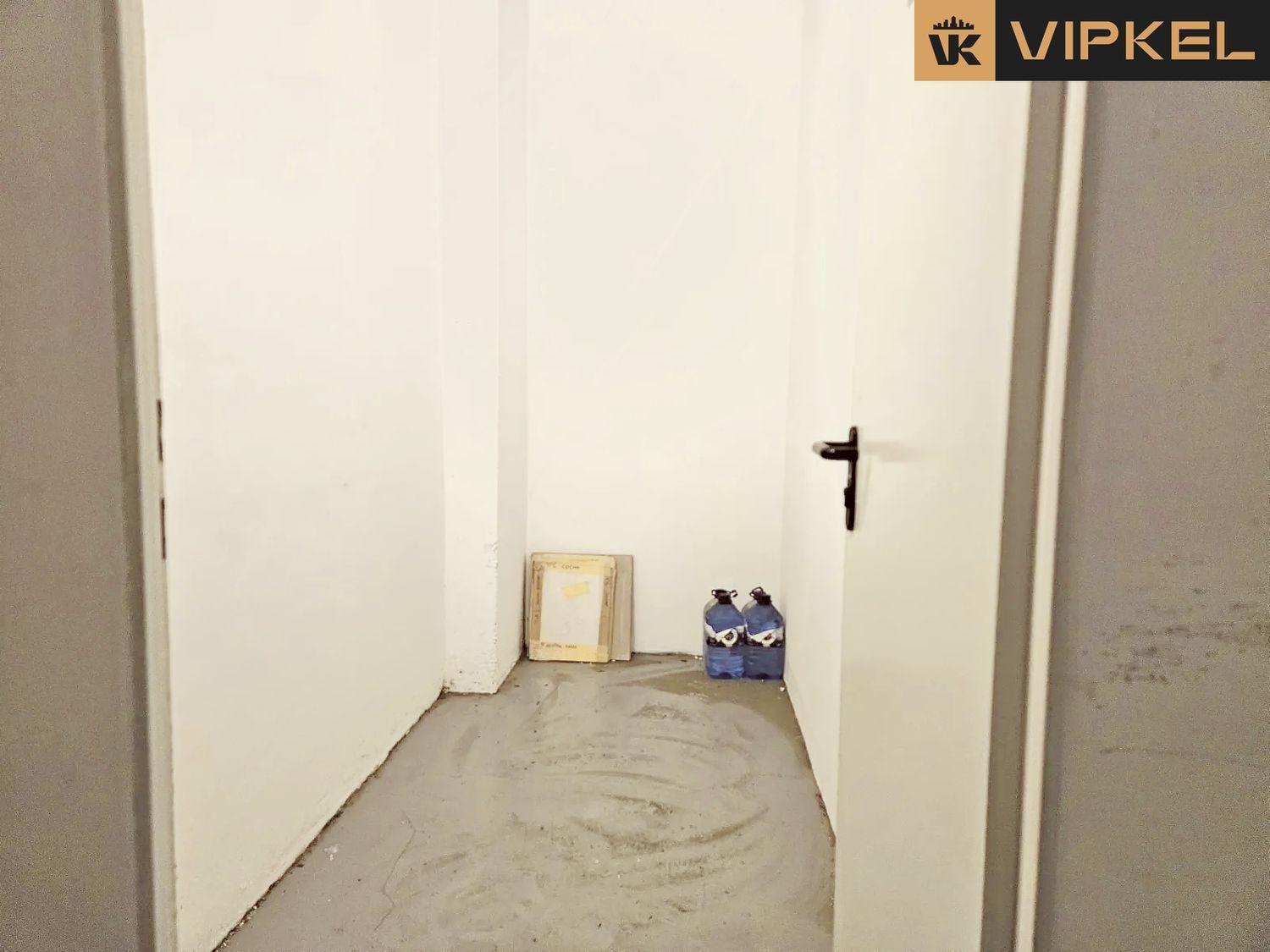 Flat for Sale in La Coruña