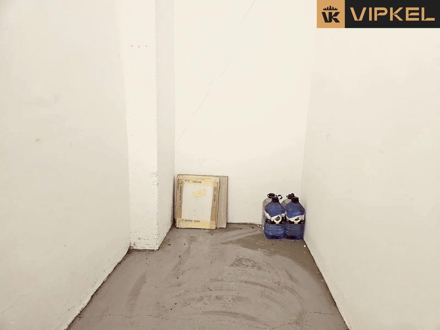 Flat for Sale in La Coruña