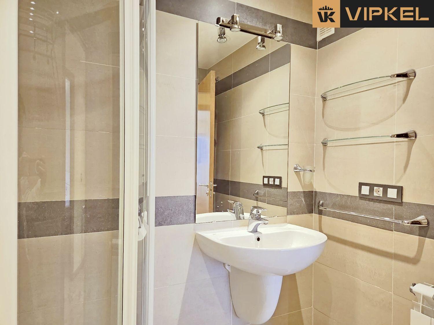 Flat for Sale in La Coruña