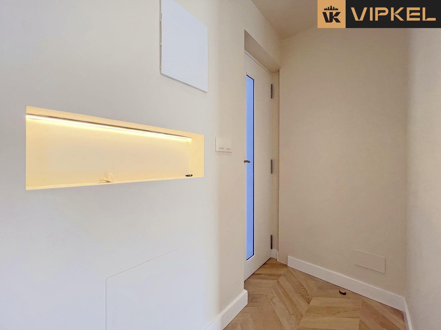 Studio for Sale in Carral