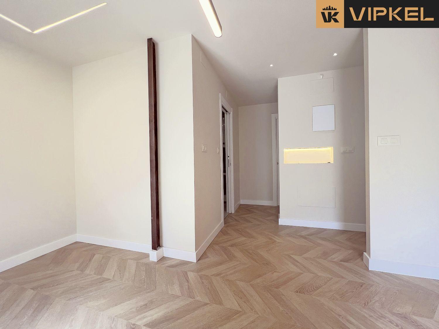Studio for Sale in Carral