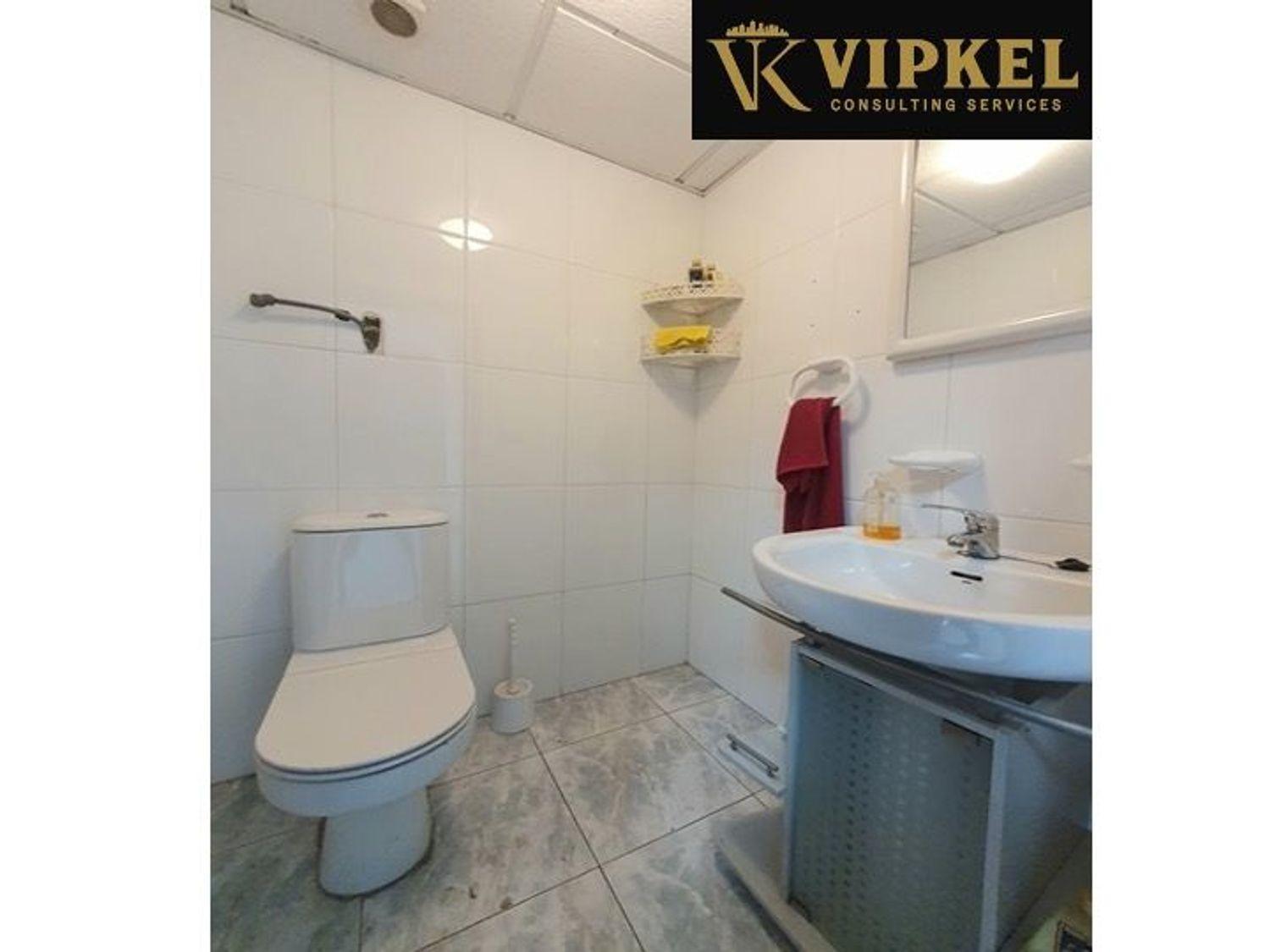Premise for Rent in Arteixo