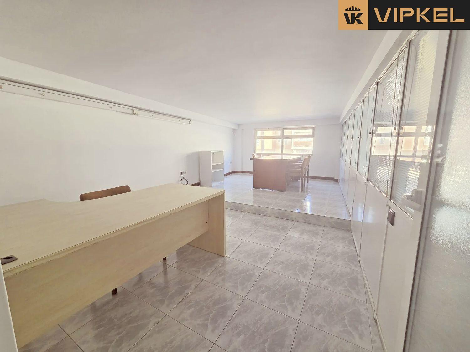 Premise for Rent in Arteixo
