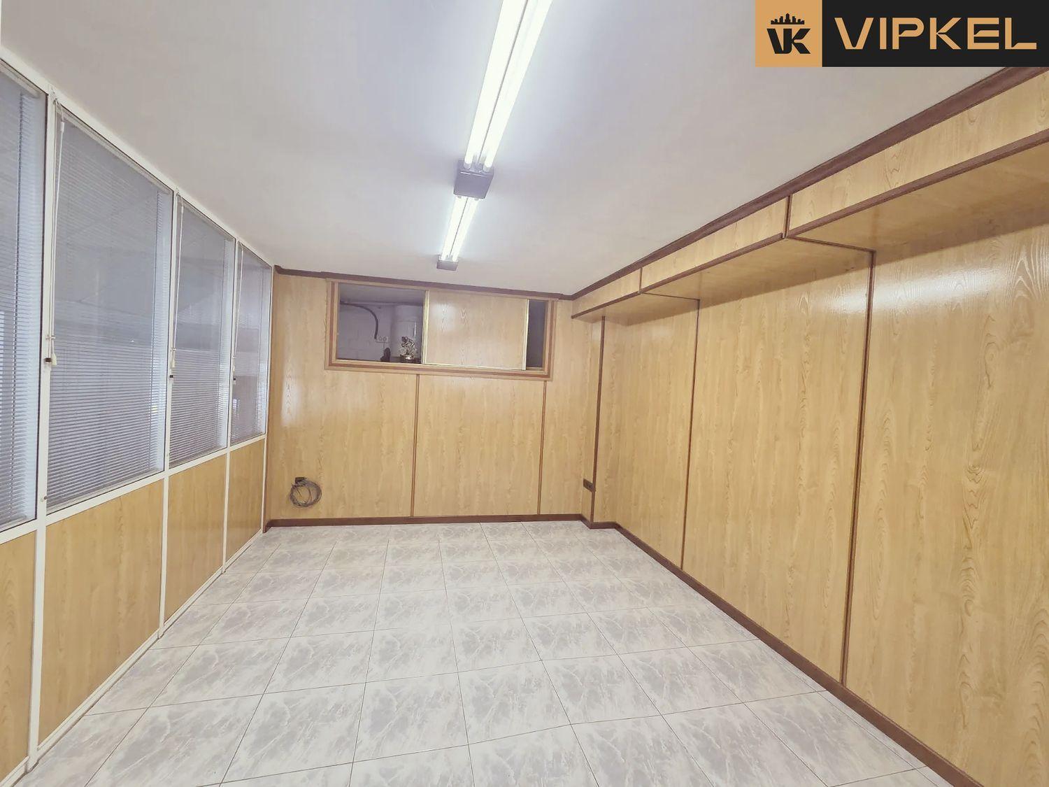 Premise for Rent in Arteixo