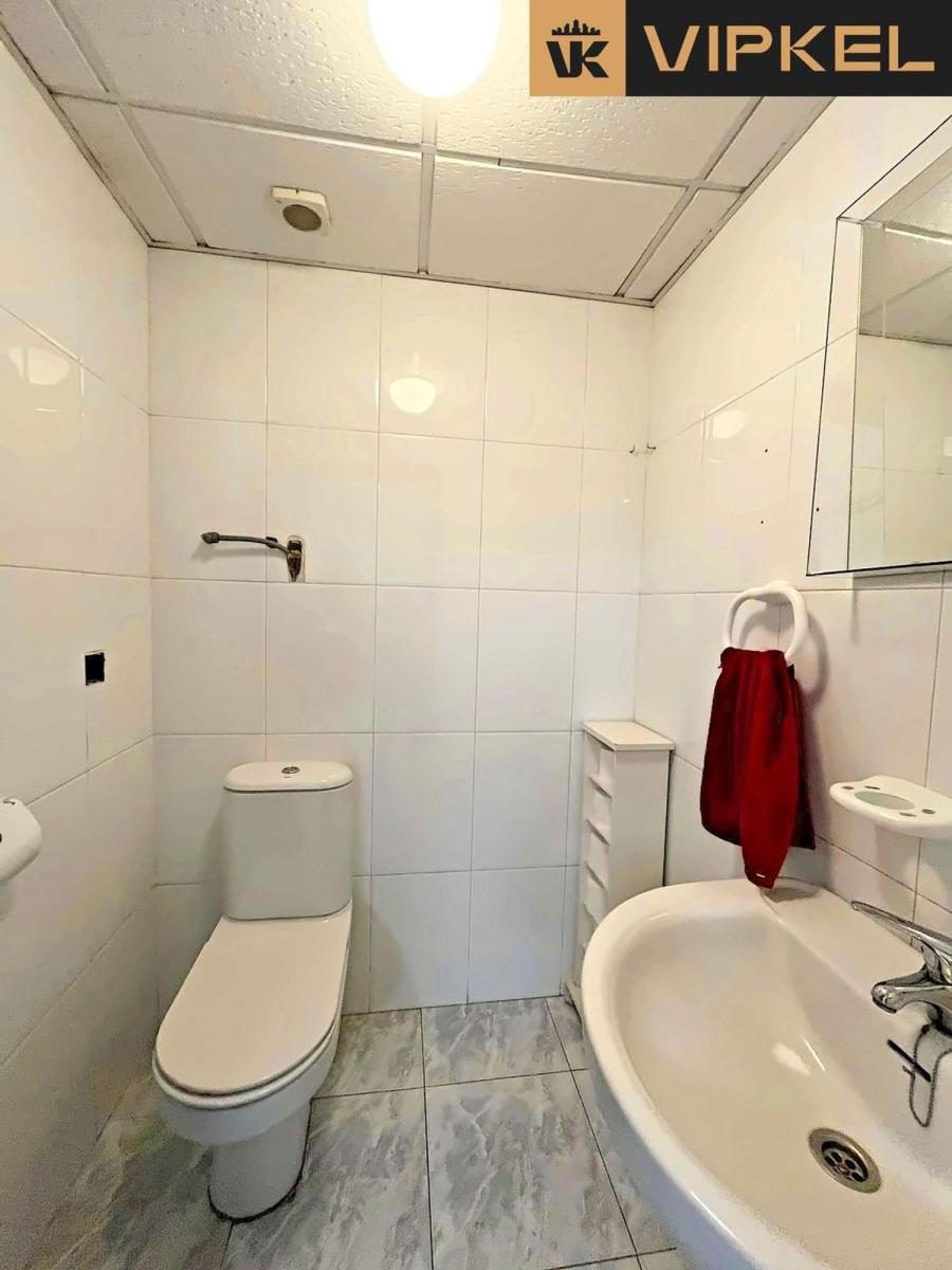 Premise for Rent in Arteixo