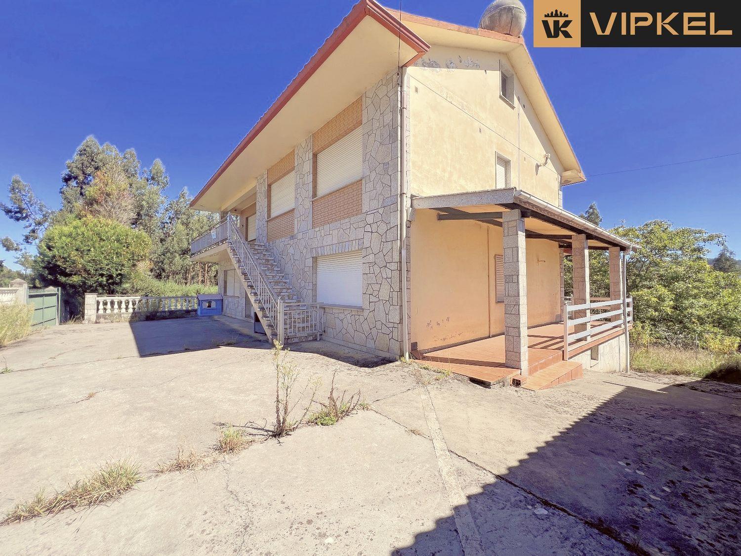 House for Sale in Mugardos