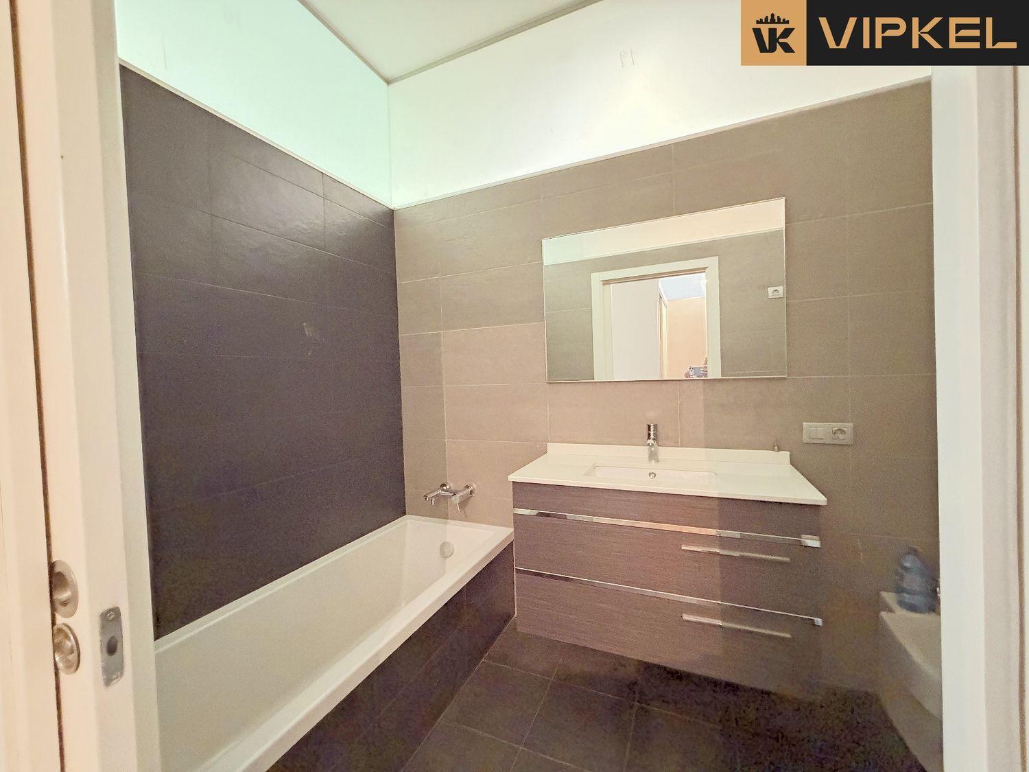 Flat for Sale in Sada