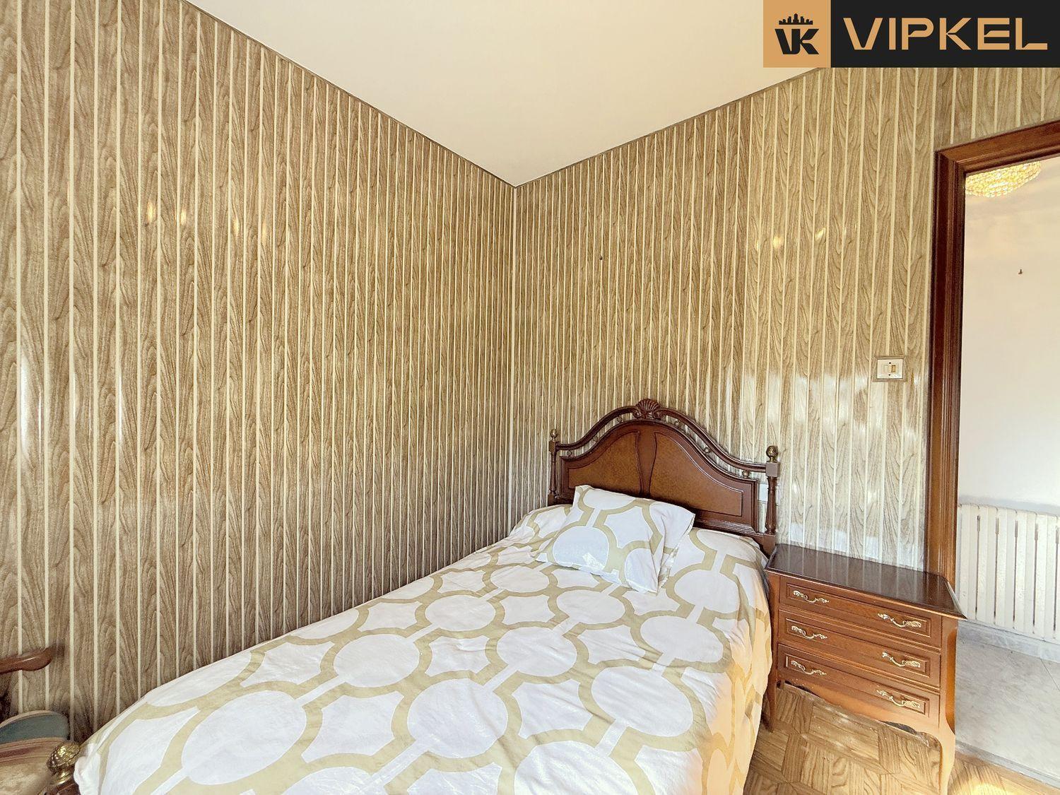 House for Sale in Ordes