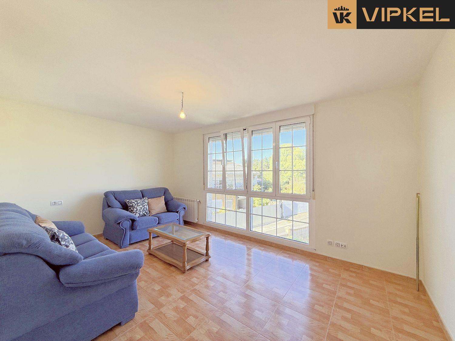 House for Sale in Ordes