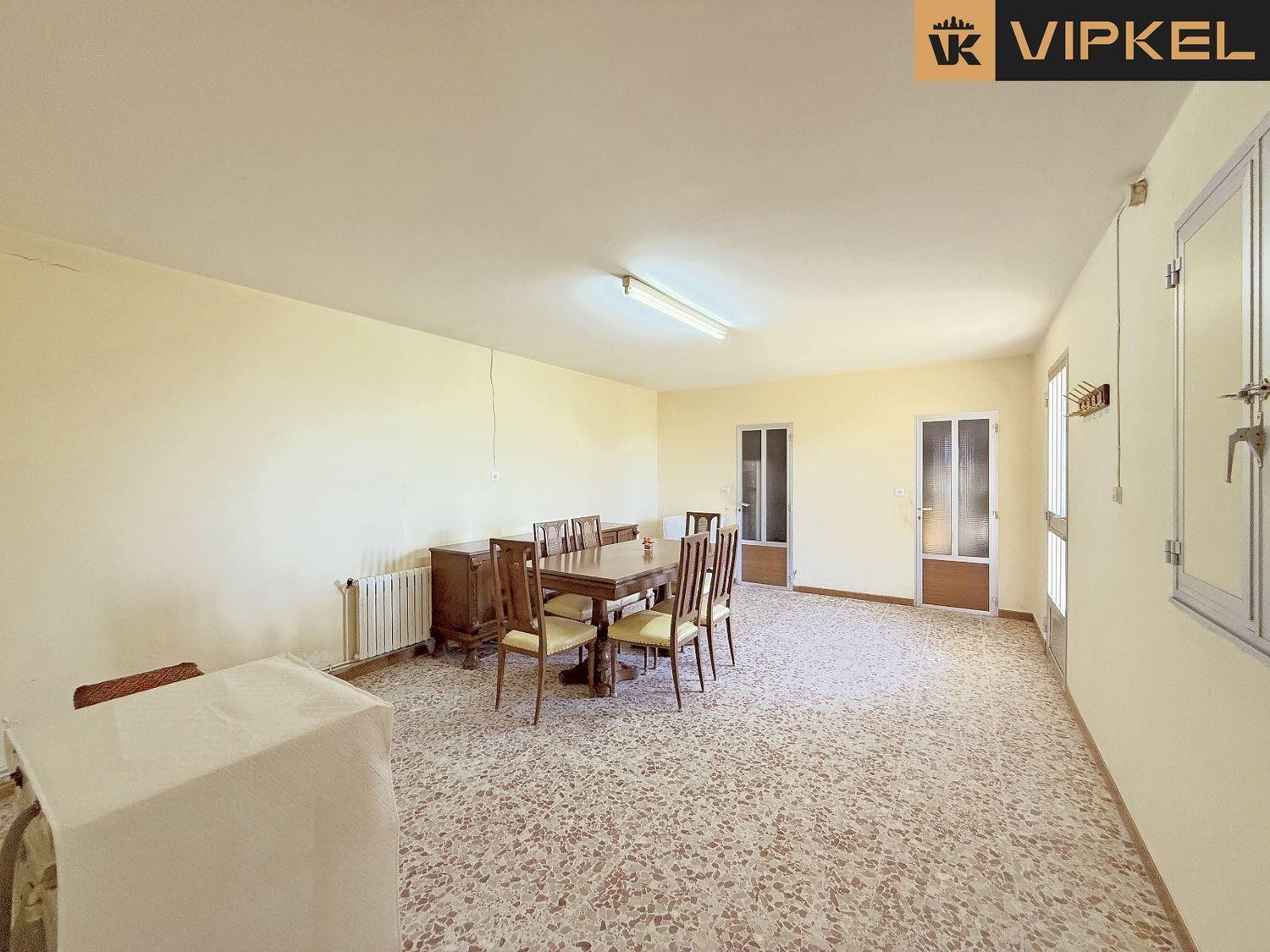 House for Sale in Ordes