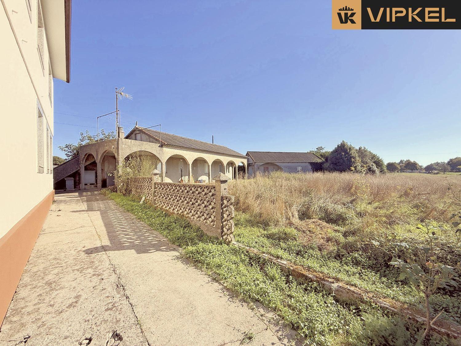 House for Sale in Ordes