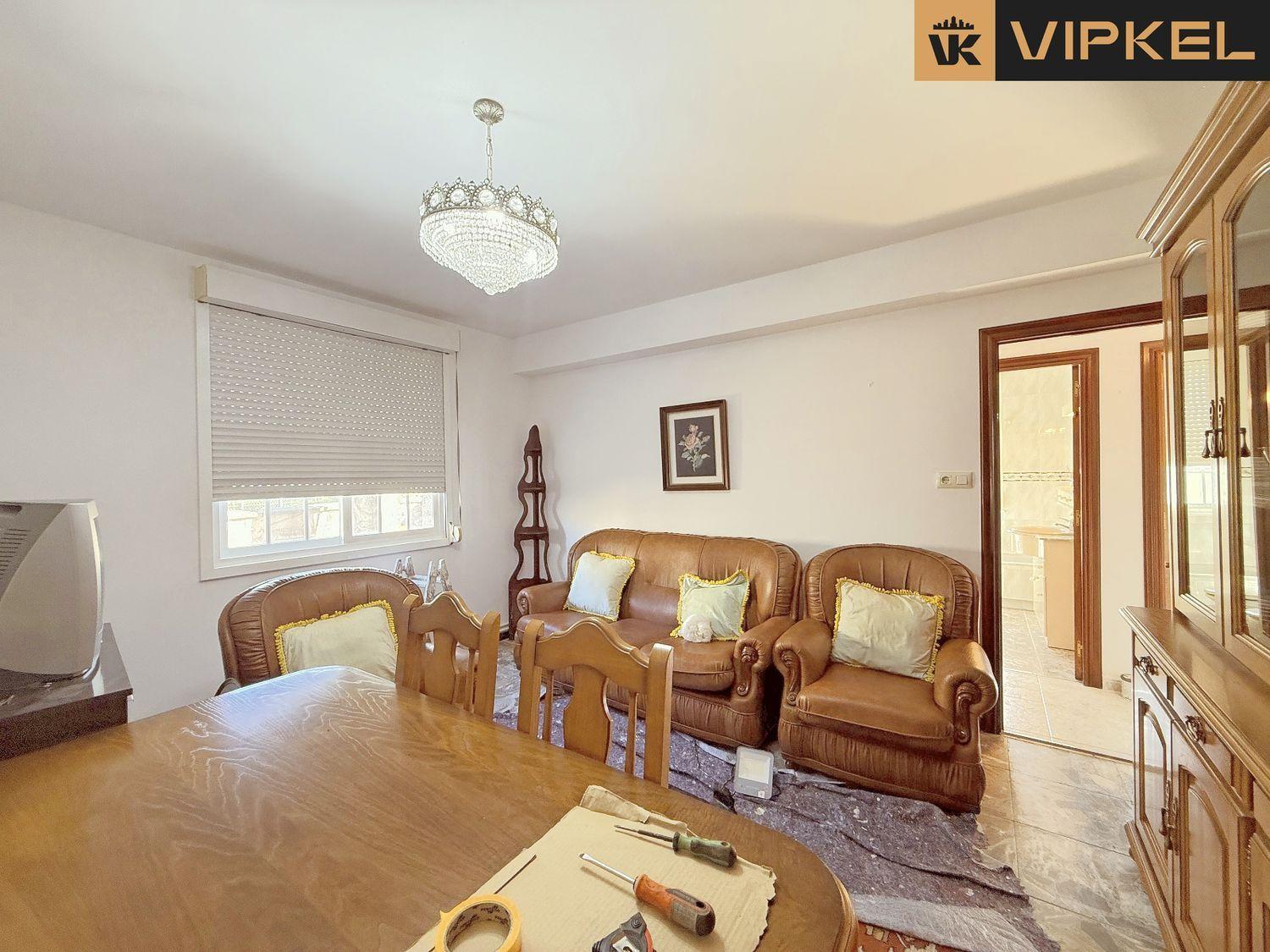 House for Sale in Ordes