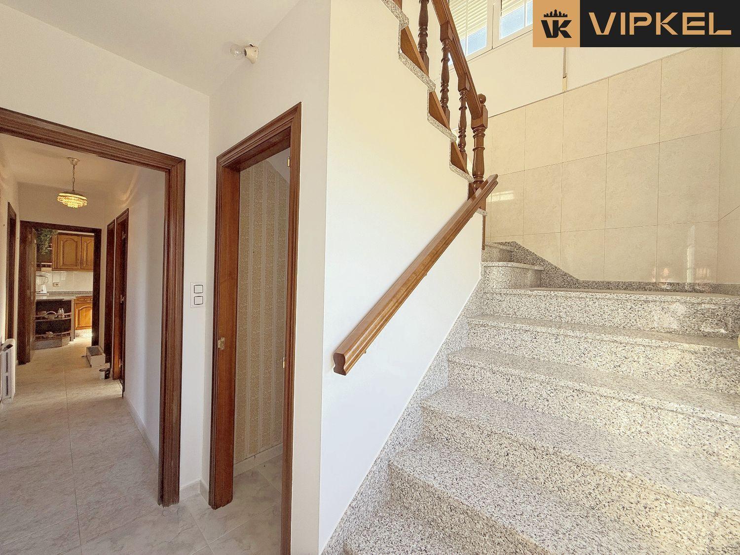 House for Sale in Ordes