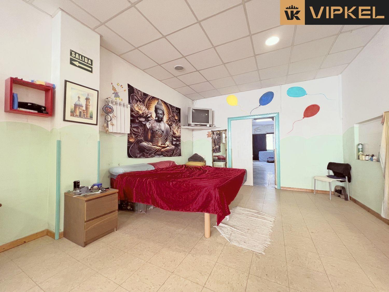 Premise for Sale in La Coruña