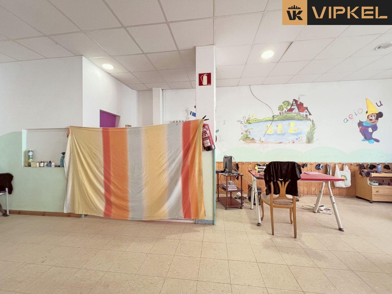Premise for Sale in La Coruña