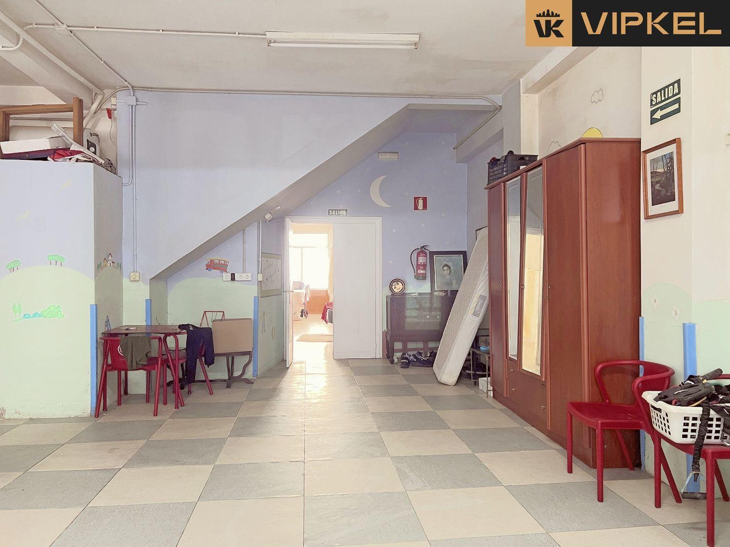 Premise for Sale in La Coruña