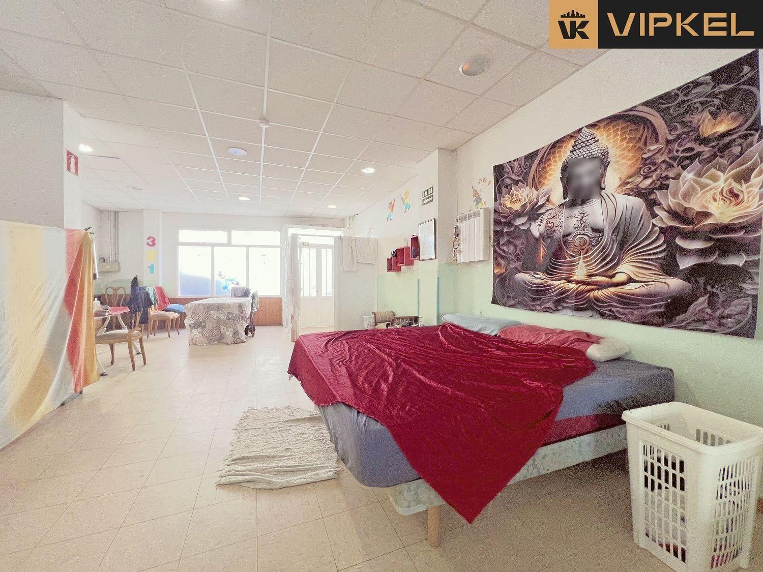 Premise for Sale in La Coruña