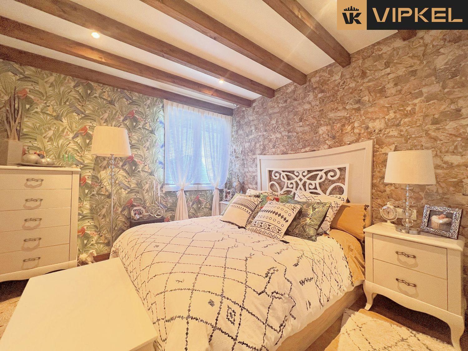 House for Sale in Cambre