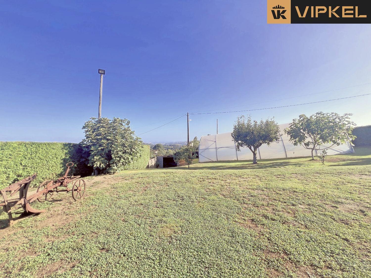 House for Sale in Cambre