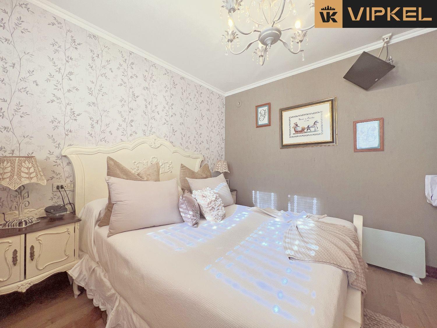 House for Sale in Cambre