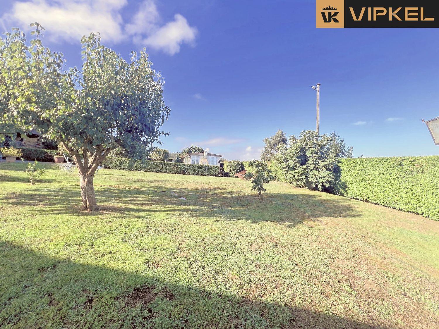 House for Sale in Cambre