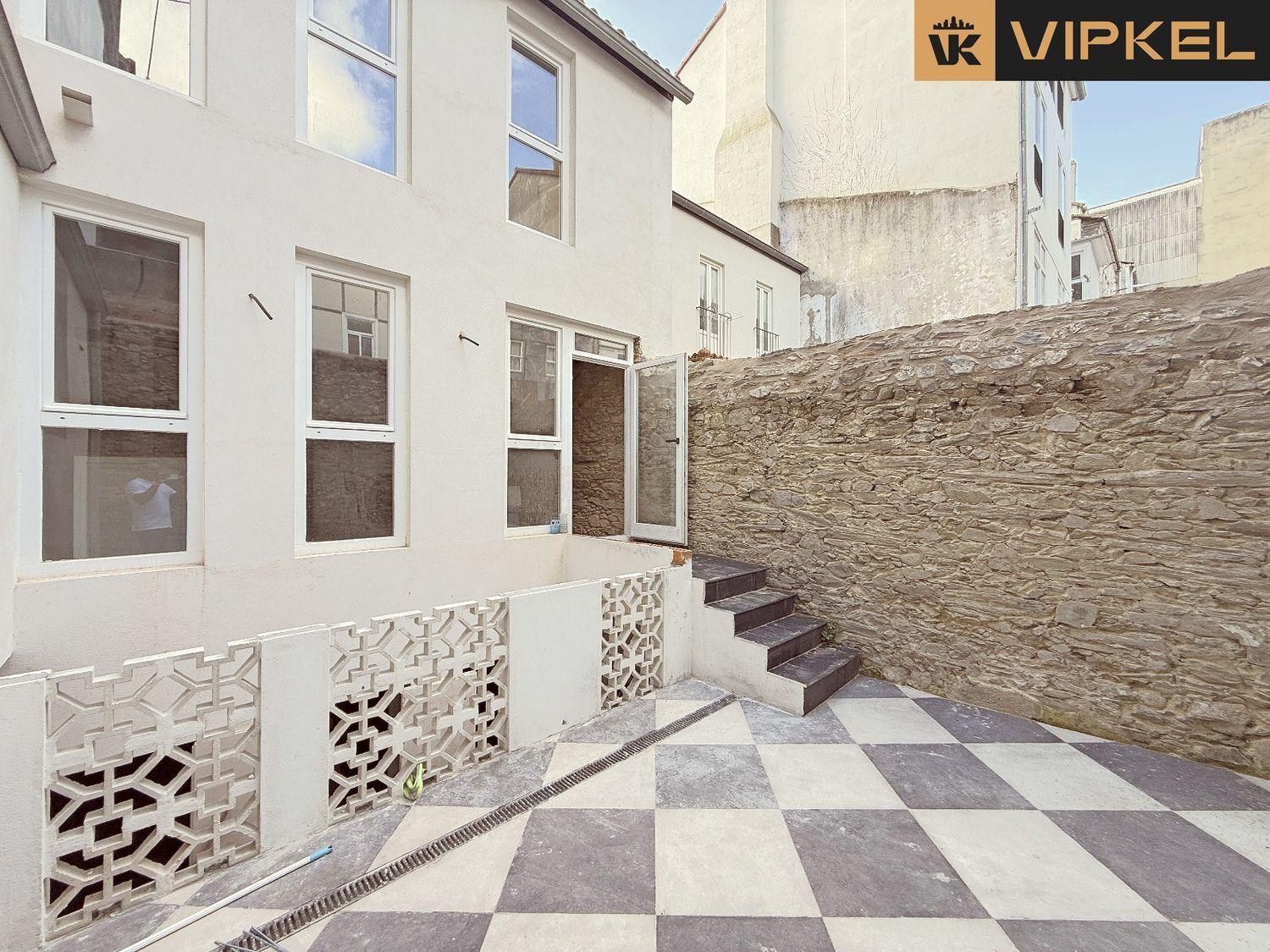 Flat for Sale in Ferrol
